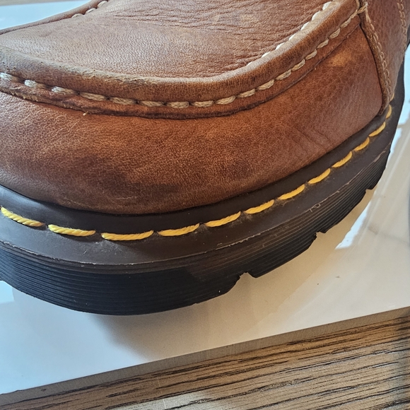 Dr. Martens 11525 Men’s Brown Leather Chukka Boots Size 11 Lug Sole - Picture 6 of 13